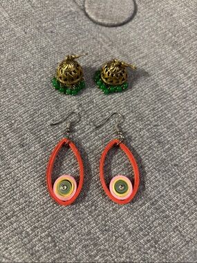 Set of two artisan earrings